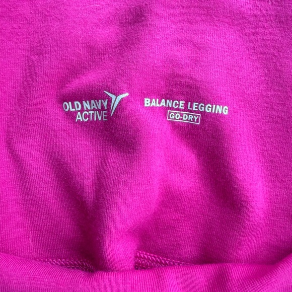 Old Navy Balance Biker Shorts | Pink | 7" Inseam | Size Large - Picture 3 of 3